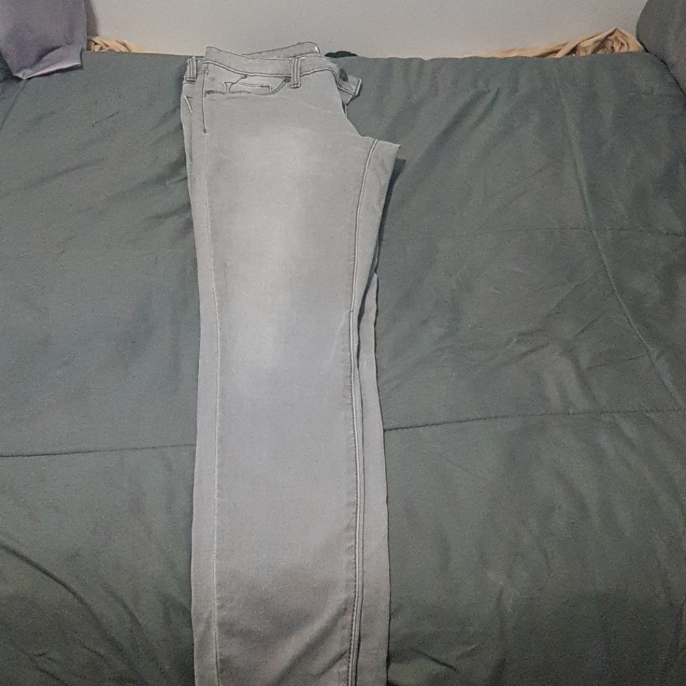 Gray Jean's